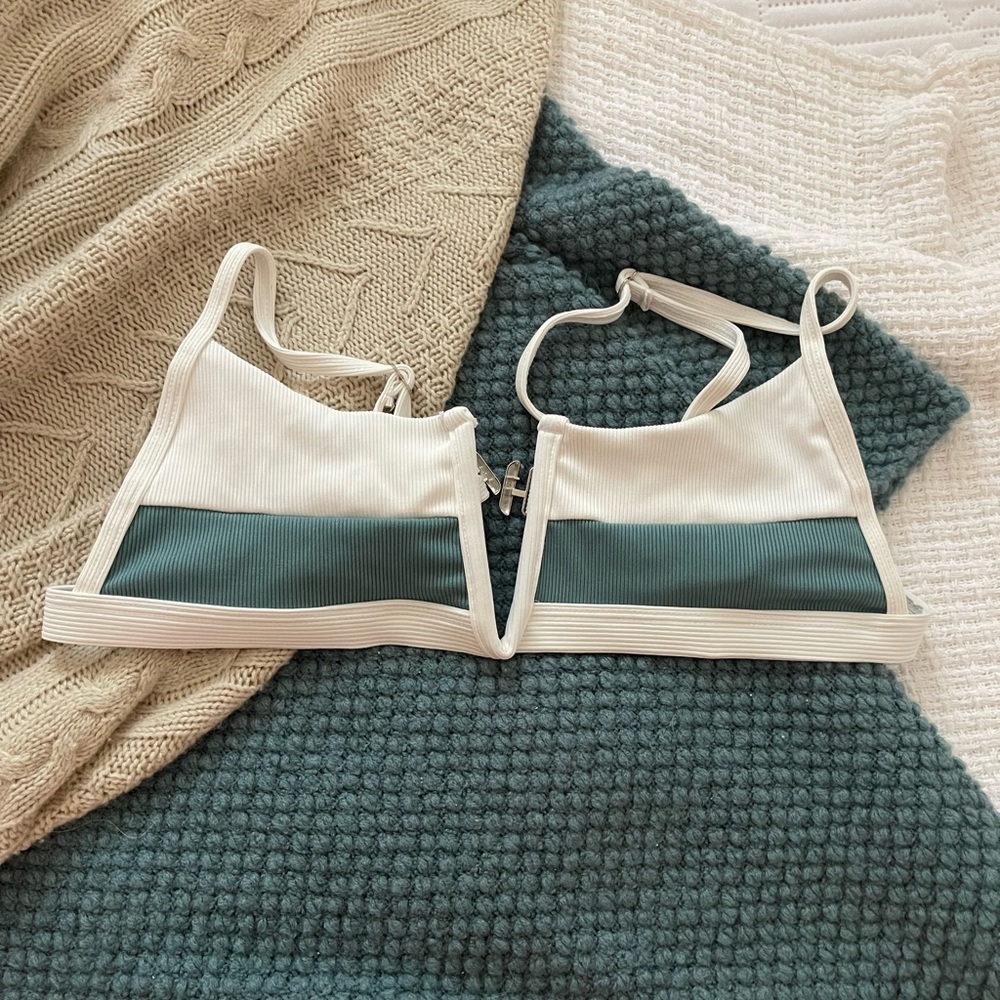 Bikini top